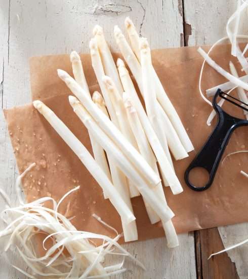 Wie schäle ich Spargel richtig?